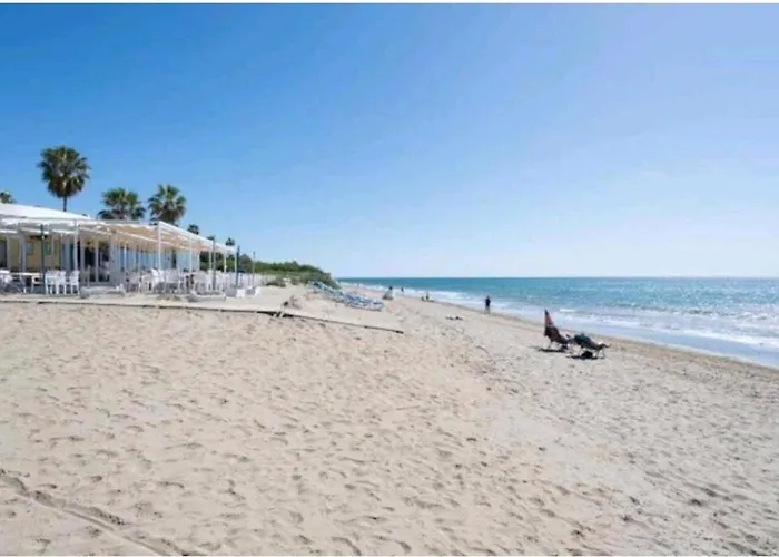 Апартаменты Romana Playa *