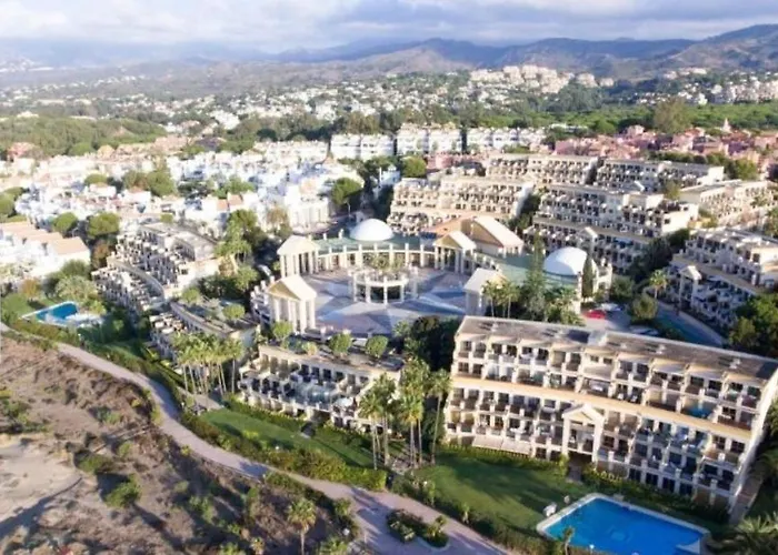 Апартаменты Romana Playa Марбелья