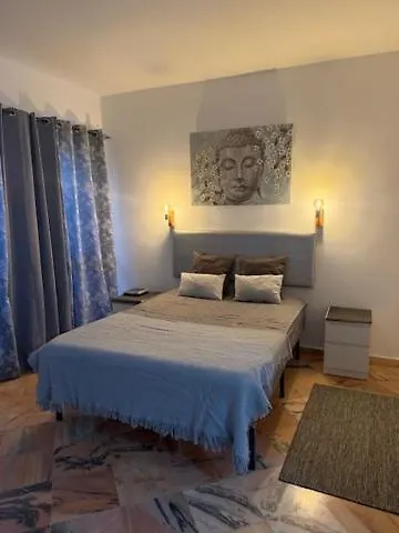 Апартаменты Romana Playa Марбелья